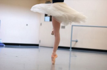 Mundo Bailarinístico - Blog de Ballet: Pé para a selfie ou pé para